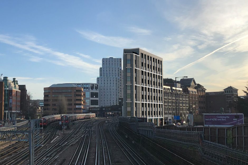 Lowlands Road Assael